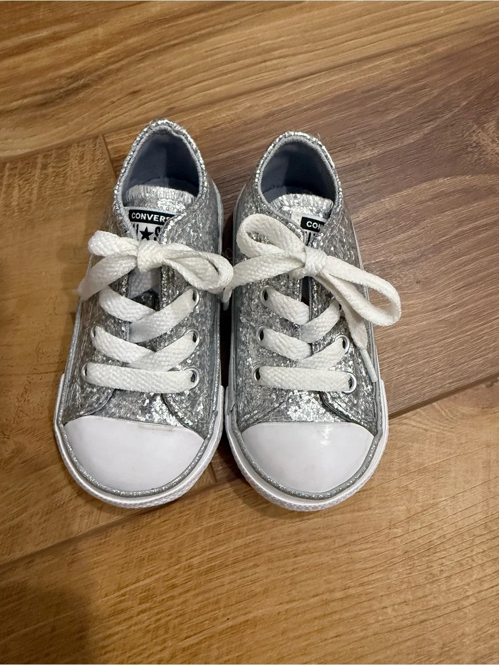 Converse Kids Silver Glitter Low-Top Sneakers with White Laces